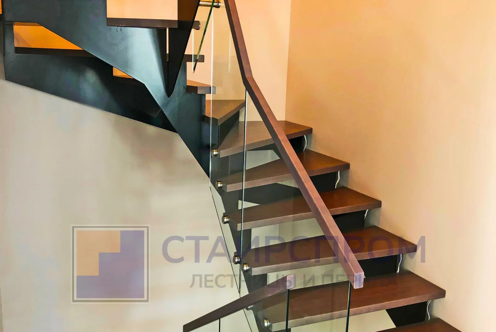 Лестницы на тетивах - 1 6 2 scaled